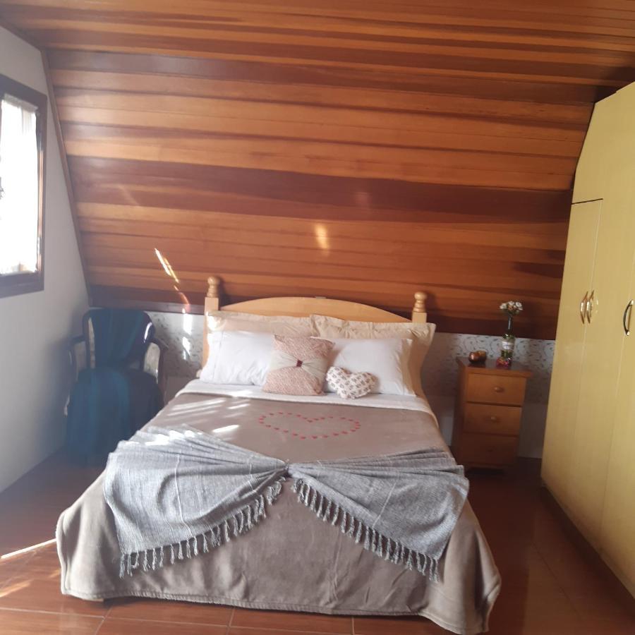 Silvérios Suítes Da Montanha Habitación en casa particular