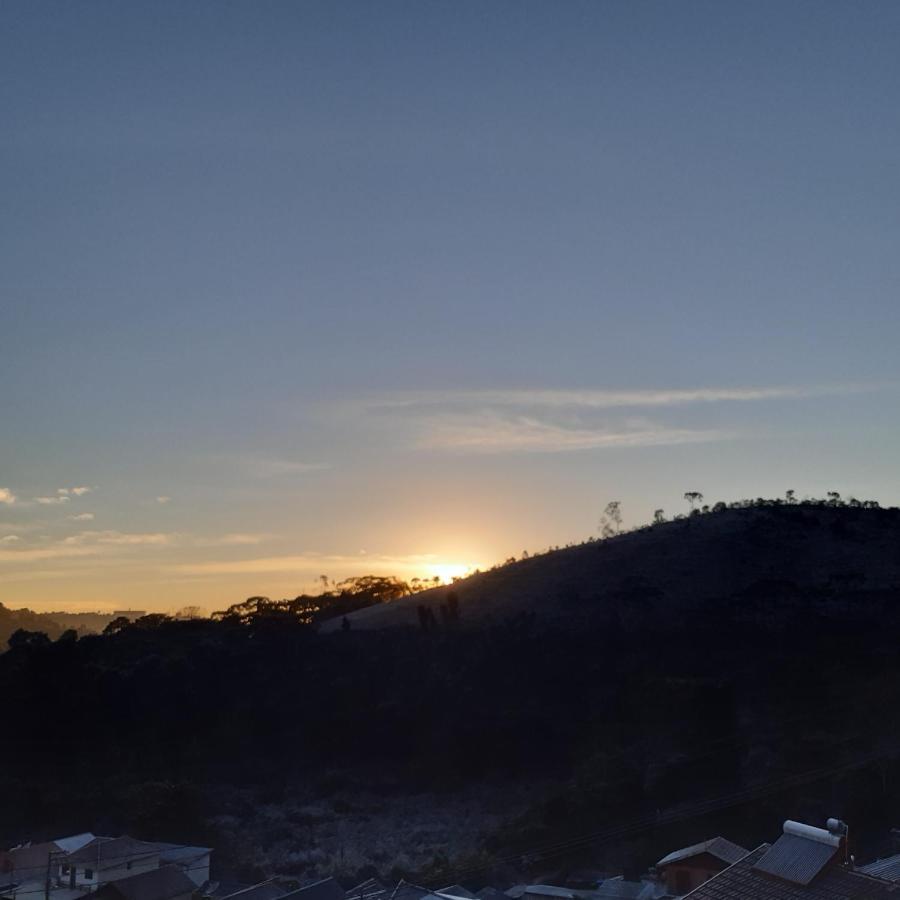 Homestay Silverios Da Montanha Campos do Jordao